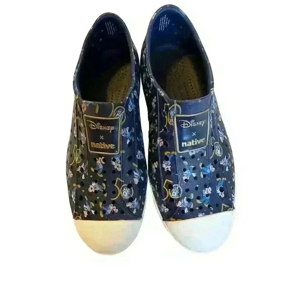 Disney 50th Anniversary Disney X Native Kids Shoes Size J2 2 - Picture 5 of 9